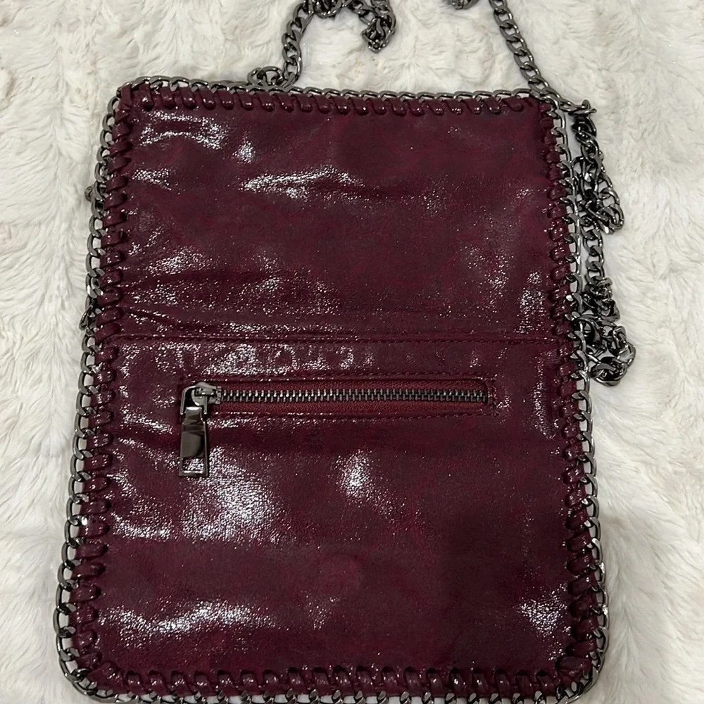 CHAIN TRIM CLUTCH/Crossbody Bag‎